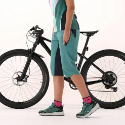 Damen Freebike-Hose mit abnehmbarem Mesh-Innenfutter und Sitzpolster