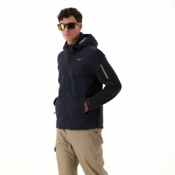 Herren Jacke aus Light Softshell mit abnehmbarer Kapuze