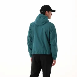 Herrenjacke mit fest angebrachter Kapuze